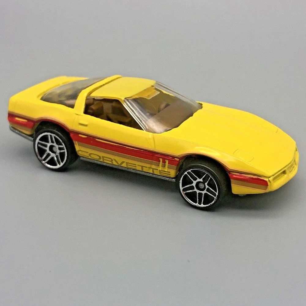 Hot Wheels 1980‎ '80 Chevrolet Chevy Corvette Car Yellow Diecast 1/64 Scale